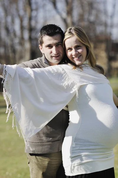 Szczęśliwy ciąży — Zdjęcie stockowe