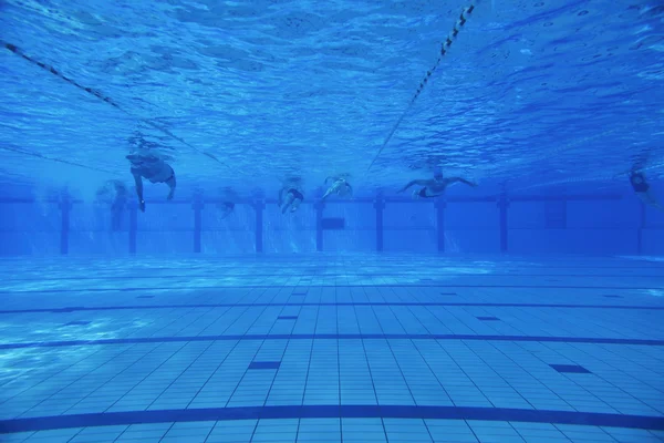 Yüzme Havuzu su altında — Stok fotoğraf