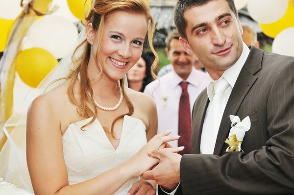 Yeni evli — Stok fotoğraf