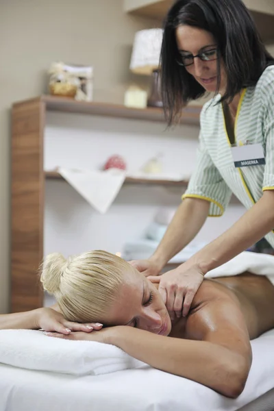 Woman at spa and wellness back massage — Stock Photo, Image