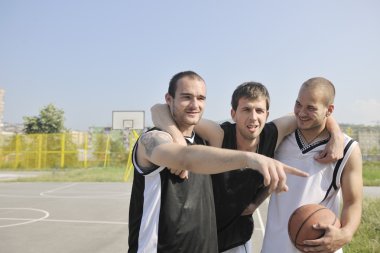 Basketbol spor travma yaralanma