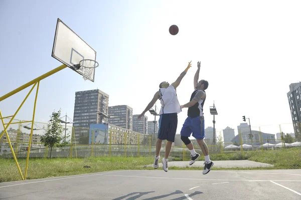 Streetball game at early morning — Stock Photo, Image