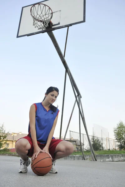 Woman basketball — Stock Photo, Image