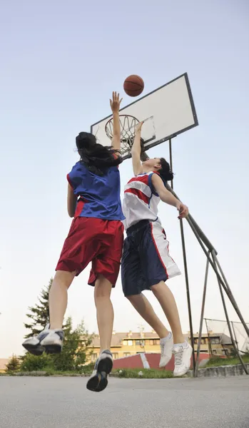 女子篮球 — 图库照片