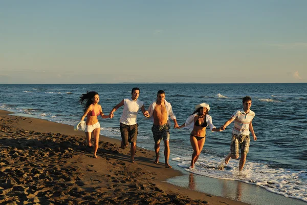 Para jogging na plaży — Zdjęcie stockowe