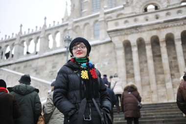 mutlu genç kadın turist Budapeşte Macaristan, seyahat