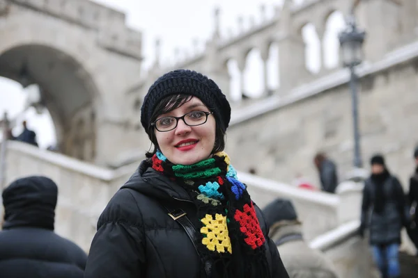 Femeie Tânără Fericită Călătorește Turist Buget Ungaria — Fotografie, imagine de stoc