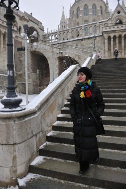 mutlu genç kadın turist Budapeşte Macaristan, seyahat