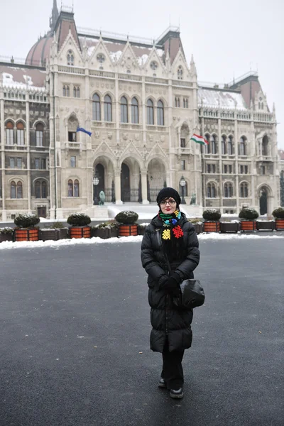 Щасливі Молода Жінка Подорожувати Туристів Будапешт Угорщині — стокове фото