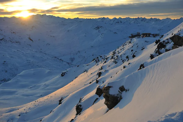 Dağ Kar Kayak Merkezi Fransa Taze Günbatımında Val Thorens — Stok fotoğraf