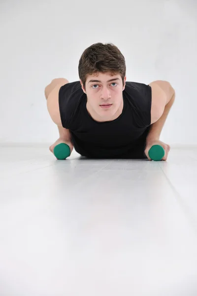 Exercice de remise en forme homme — Photo