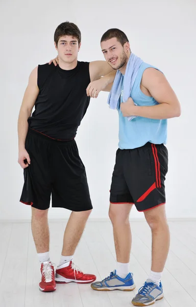 Fitnesstraining für Männer — Stockfoto