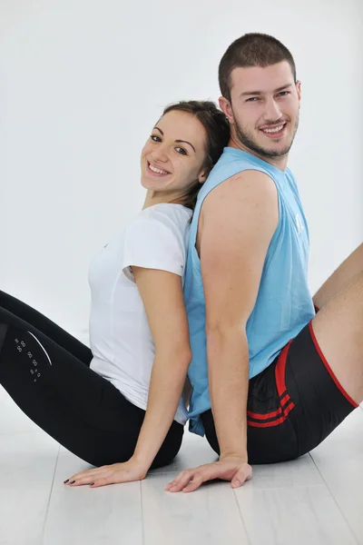 Feliz Jovem Casal Fitness Treino Diversão Clube Ginásio Esporte — Fotografia de Stock