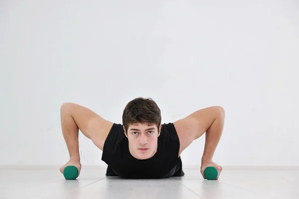 Mladý Muž Fintess Sportovní Klub Cvičení Withweights Relaxaci — Stock fotografie