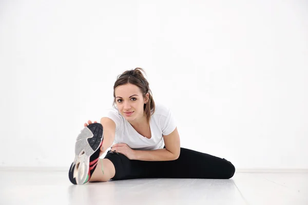Junge Frau Fitness-Workout — Stockfoto