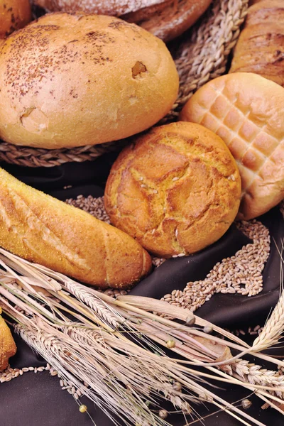 Świeży Zdrowy Chleb Naturalny Żywności Grupy Pszenica Roślina Studio Stole — Zdjęcie stockowe