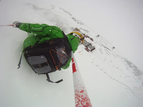 Jonge Volwassene Zijn Mooi Dag Winter Seizoen Skiresort — Stockfoto