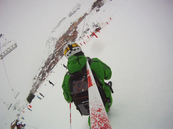 Winter ski man — Stockfoto