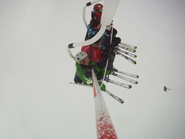 Jonge Volwassene Zijn Mooi Dag Winter Seizoen Skiresort — Stockfoto