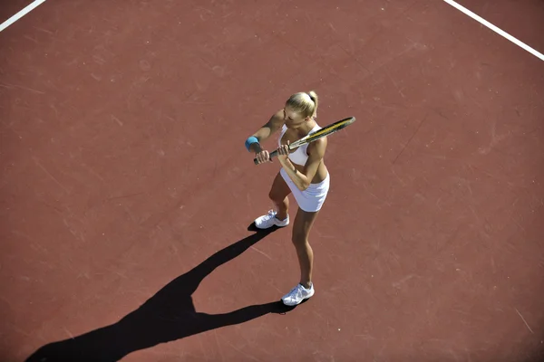 Mujer Forma Joven Jugar Tenis Aire Libre Campo Tenis Naranja — Foto de Stock