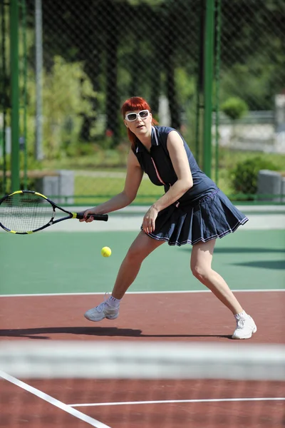 Young Fit Woman Play Tennis Outdoor Orange Tennis Field Early — Stock Photo, Image