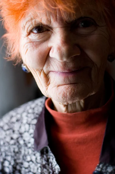 Ritratto signora anziana — Foto Stock