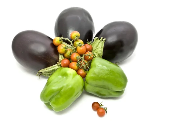 Sok zöldséget, fehér háttér — Stock Fotó