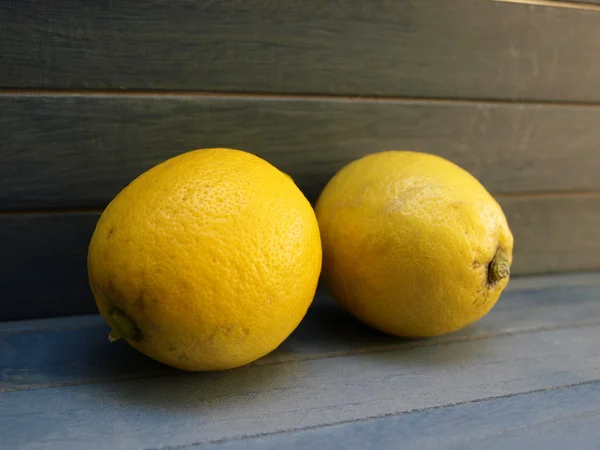 Slice of fresh lemon isolated on white background — Stock Photo, Image