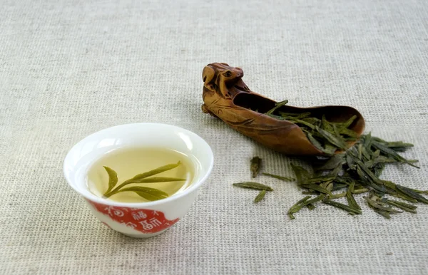 Chá verde e folha — Fotografia de Stock