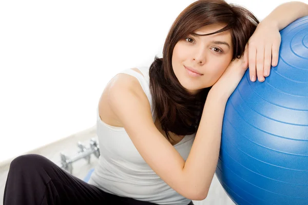 Portrét ženy s fitness míč — Stock fotografie