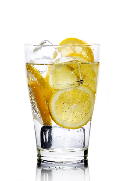 Water with lemon — Stock Photo, Image