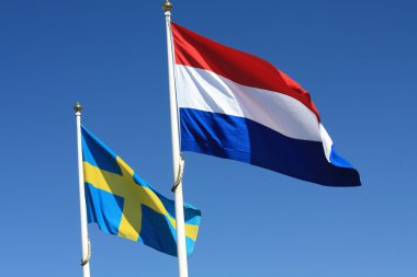 Hollanda ve İsveç bayrağı