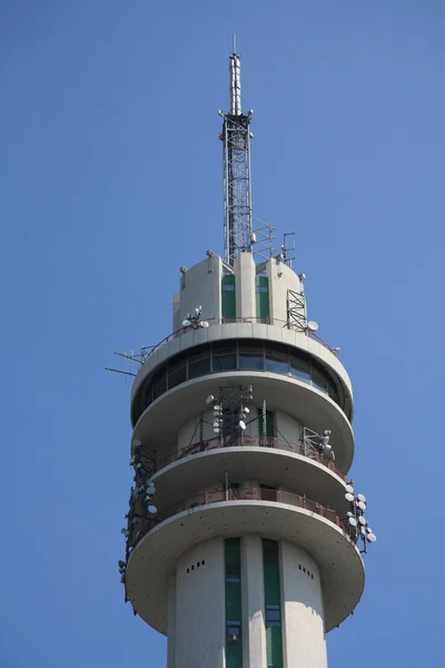 Turnul de telecomunicații — Fotografie, imagine de stoc