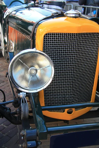 Eski bir arabanın ayrıntıları — Stok fotoğraf