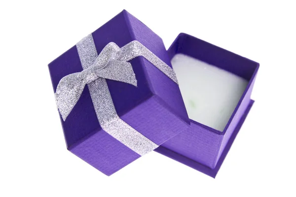 Фиолетовый подарок — стоковое фото