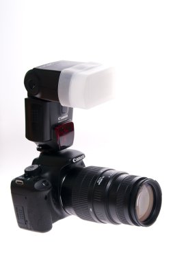 dslr fotoğraf makinesi, üzerinde beyaz izole