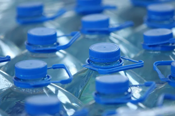 Verem a palackozott víz — Stock Fotó
