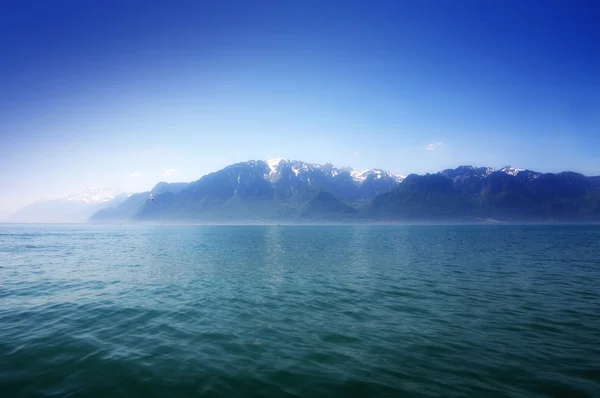 Montagna e lago di Ginevra, Svizzera — Foto Stock