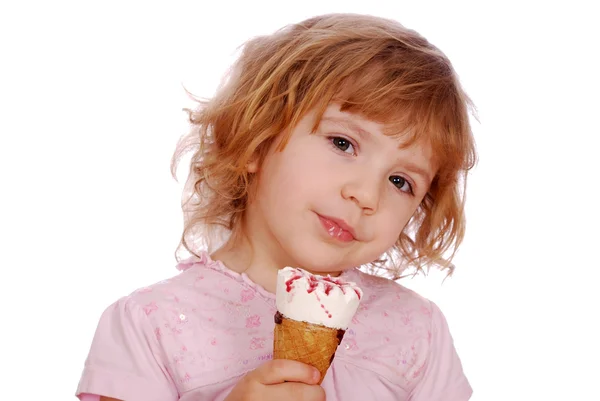 Krása holčička se zmrzlinou — Stock fotografie