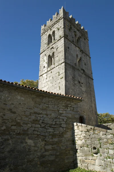 Een toren in hum, Kroatië. — Stockfoto