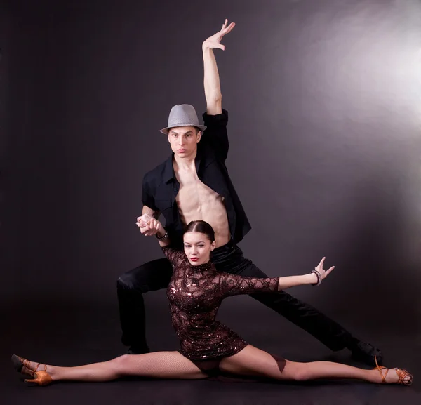 Dwóch tancerzy — Zdjęcie stockowe