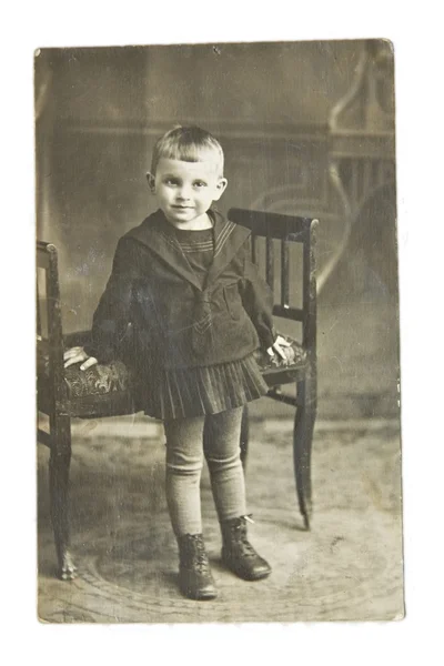 Küçük kız, eski bir fotoğraf — Stok fotoğraf