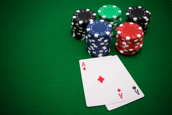 Two aces and gambling chips — Stock Photo, Image