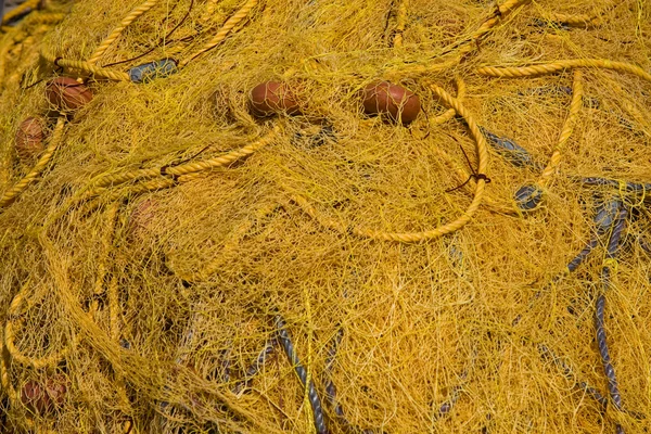 Filets de pêche jaunes — Photo