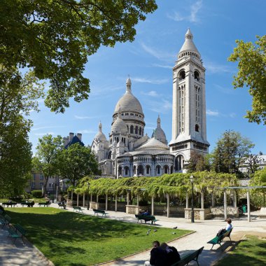 Basilica Sacre-Coeur clipart