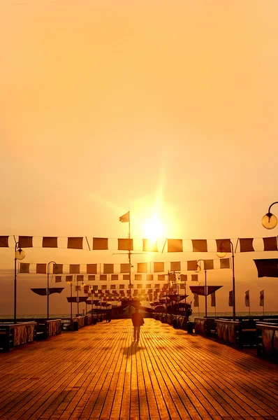 Wschód słońca spaceru — Zdjęcie stockowe