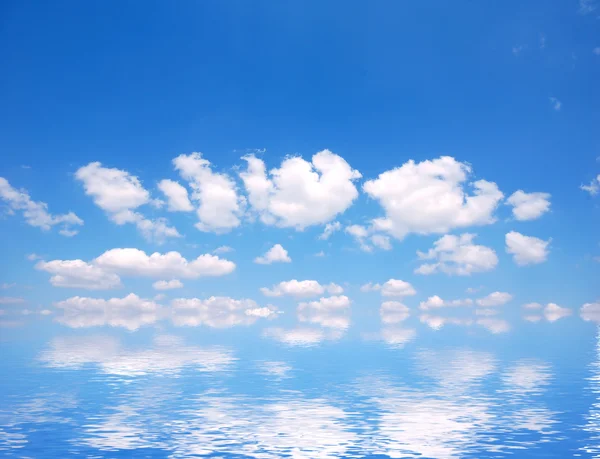 Sky and ocean — Stock Photo, Image