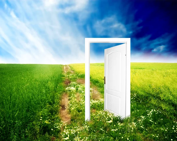 Door to new world — Stock Photo, Image