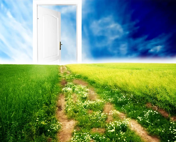 Yeni dünyaya açılan kapı — Stok fotoğraf