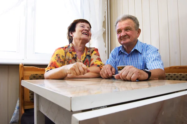Happy smiled senior couple — Zdjęcie stockowe